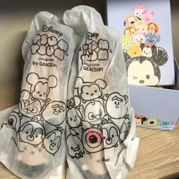 BRAND NEW in box RARE Disney Tsum Tsum x Grace Gift size 235 / 36.5 / US 6 - Picture 2 of 8